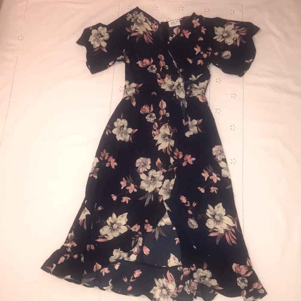 Maxi flotan wrap dress